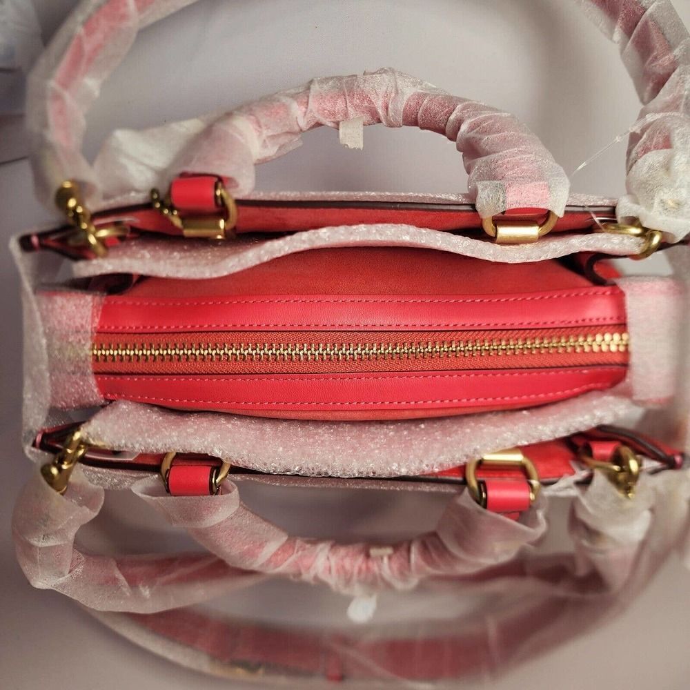 NWT C6106 Disney X Coach Rogue 25 Mickey Mouse & Minnie Mouse Mixed Leathers - Picture 3 of 10